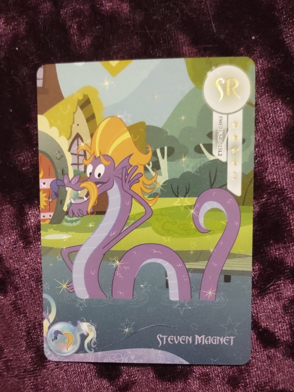 Steven Magnet Purple Reptile Pet Card - Collectible